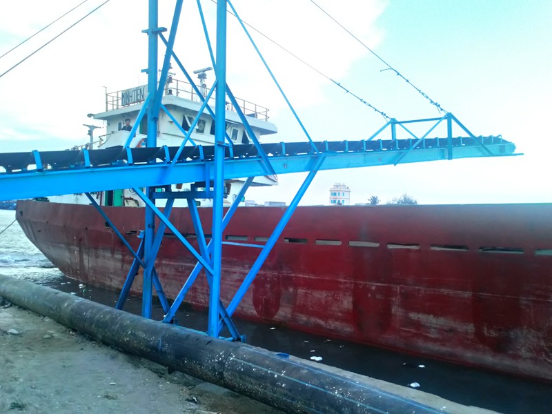 Băng tải cầu cảng đặc điểm và ứng dụng điển hình