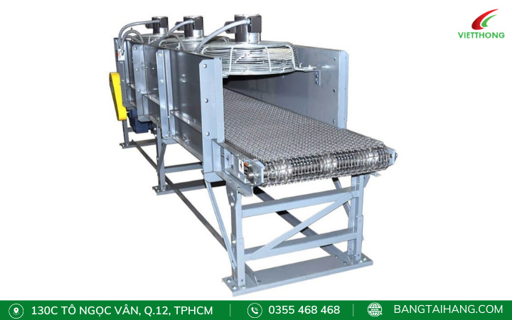 Băng tải lưới inox kết hợp quạt làm mát cho ngành thực phẩm