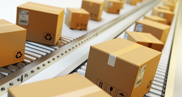 Vận chuyển và phân loại sản phẩm trong kho logistic sử dụng băng tải
