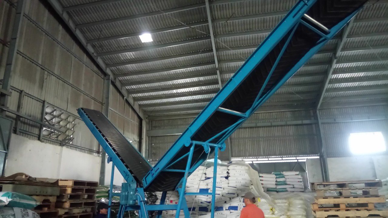 băng tải cánh bướm