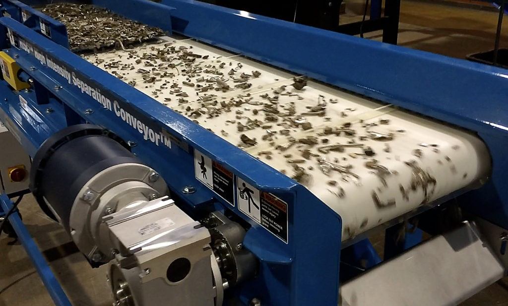 uu-diem-va-giai-phap-ky-thuat-cua-bang-tai-xich