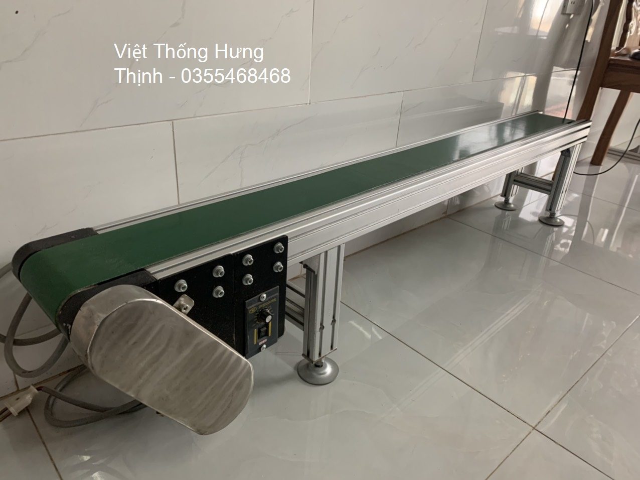 khung-nhom-dinh-hinh-cho-bang-tai-hang-hoa-dac-tinh-va-uu-diem