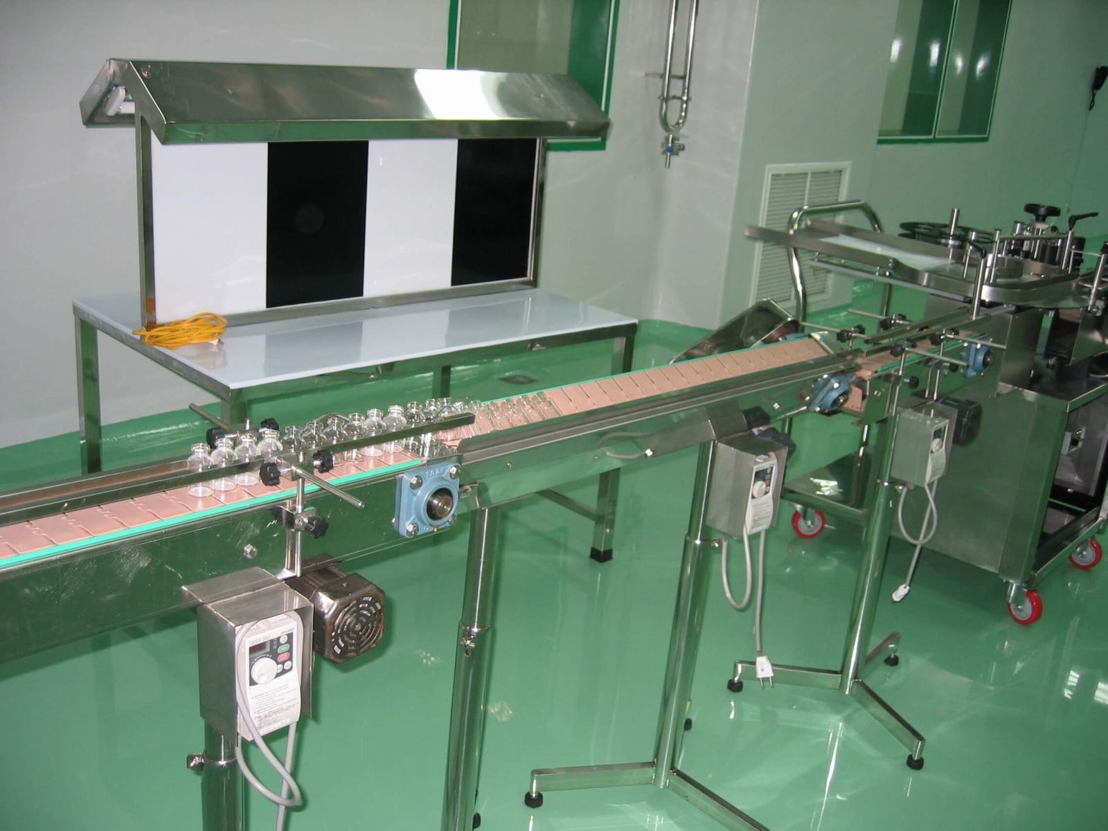 Thi công băng tải bao xi măng