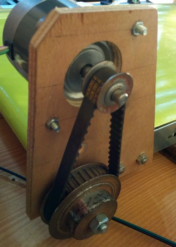 Cách thức để DIY một băng tải cơ bản có thể ứng dụng được