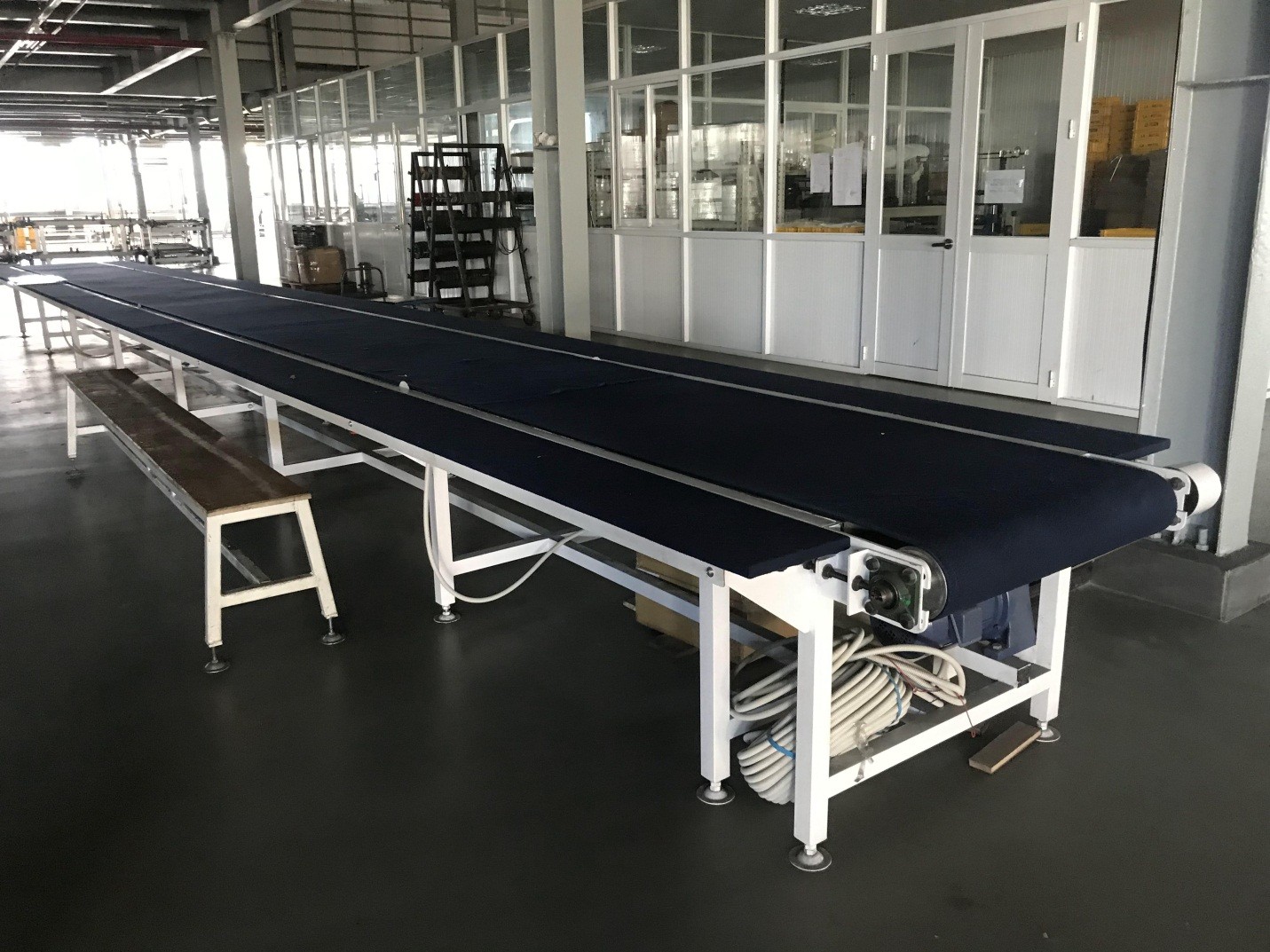 Duy trì an toàn thực phẩm với băng tải bằng thép không gỉ