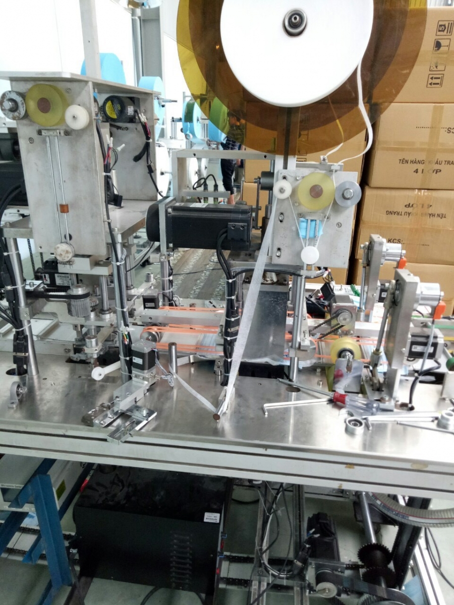 Máy sản xuất khẩu trang và vai trò quan trọng của khẩu trang phòng dịch covid-19