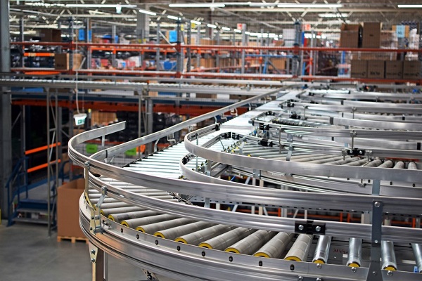 Phân tích và xử lý lỗi băng tải lệch khi sử dụng trong hoạt động sản xuất