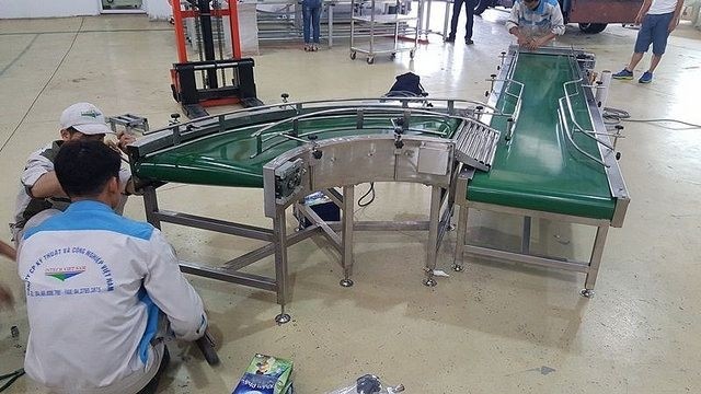 Tiêu chuẩn của băng tải con lăn góc cong