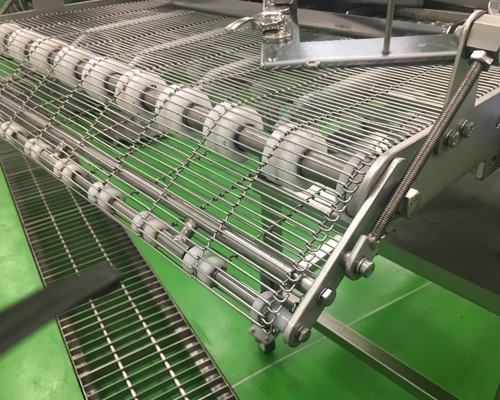 Tìm hiểu về băng tải lưới inox