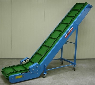 Tính thực tiễn của băng tải trong hoạt động vận chuyển hàng hóa