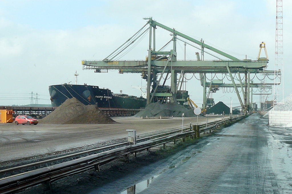 Top hệ thống băng tải hàng chuyên dụng cho các ngành công nghiệp lớn