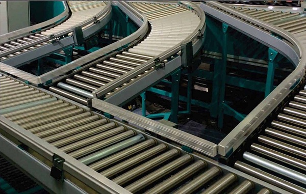 Ứng dụng chính của băng tải con lăn trong nhà kho