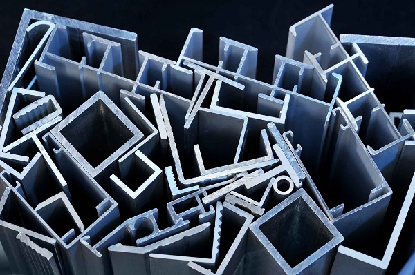 Ứng dụng tuyệt vời của nhôm định hình trong xây dựng