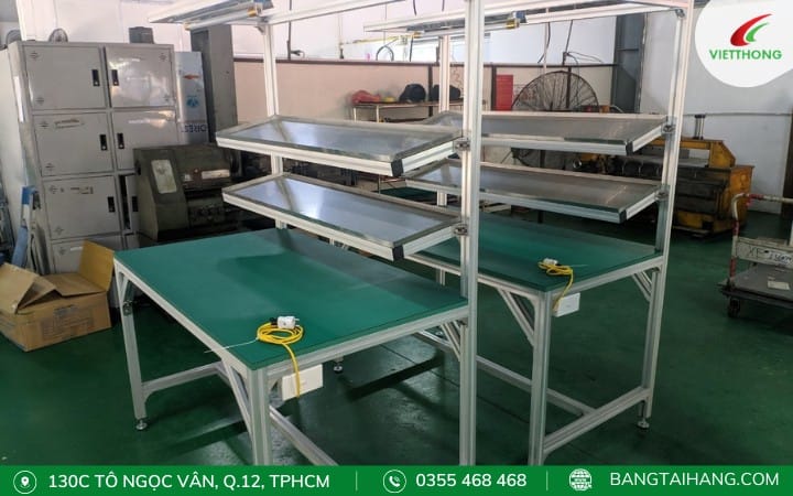 Bàn thao tác chống tĩnh điện bảo vệ linh kiện điện tử trong quá trình sản xuất