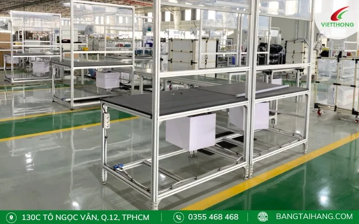 Bàn thao tác nhà xưởng, bàn làm việc công nhân
