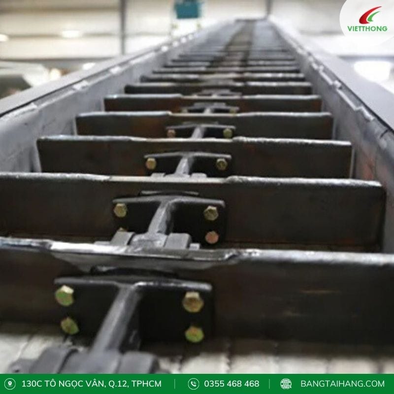 Băng tải xích cào 2 Băng tải xích cào - Ảnh 2