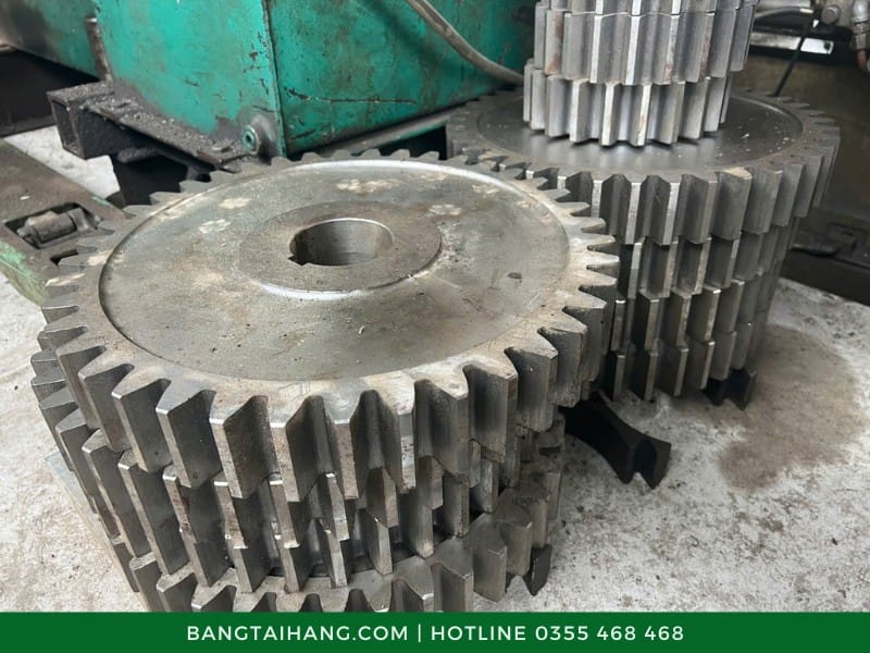 Nhận Phay Nhông, Gia Công Bánh Răng Theo Yêu Cầu 3 Bánh răng trụ, răng thẳng